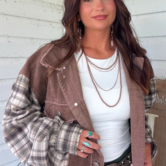 NWOT Willow Boutique cropped plaid Fall Leaves Jacket size med - Picture 4 of 6